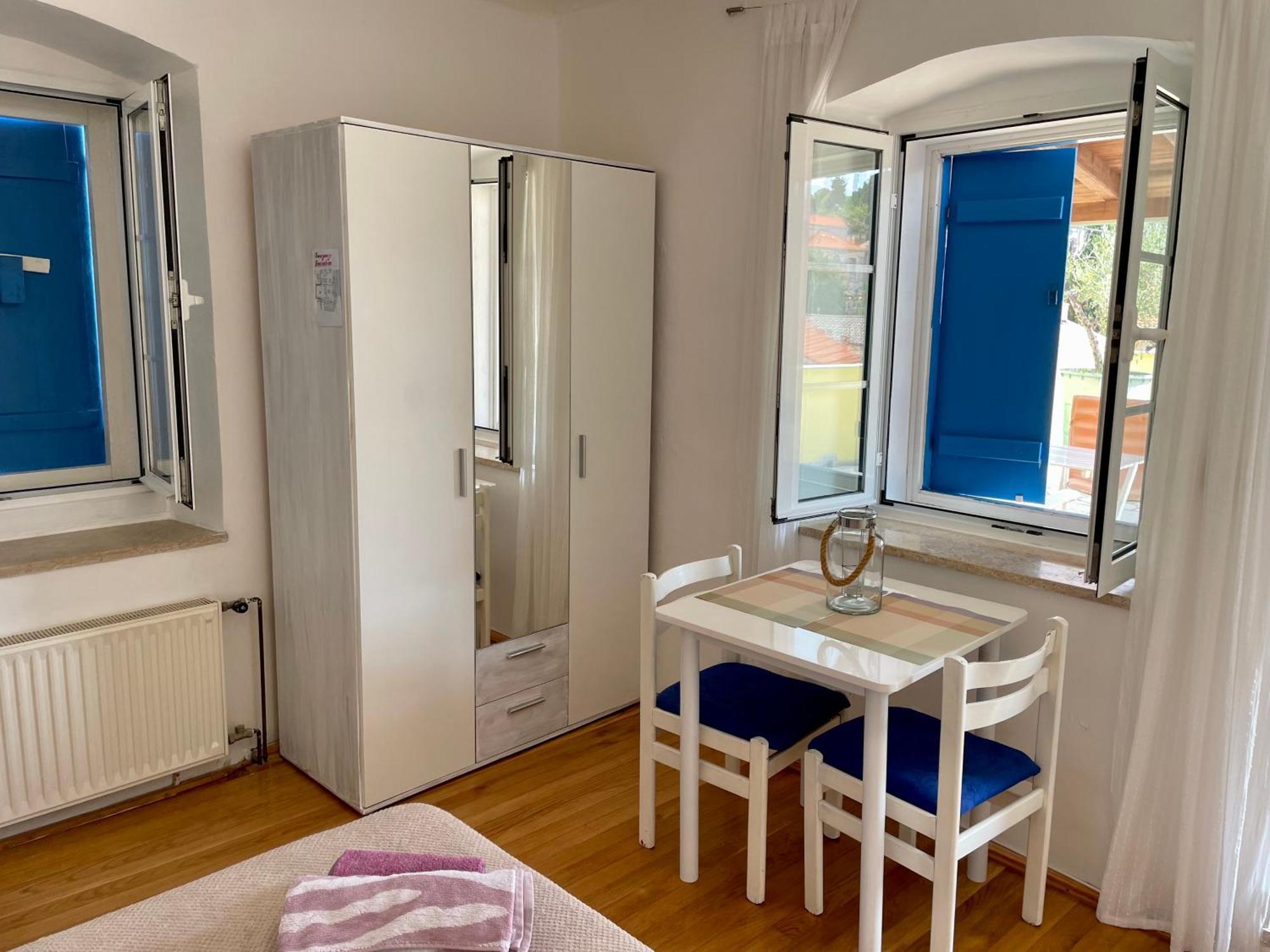 Pjacal Hotel Veli Lošinj Buitenkant foto